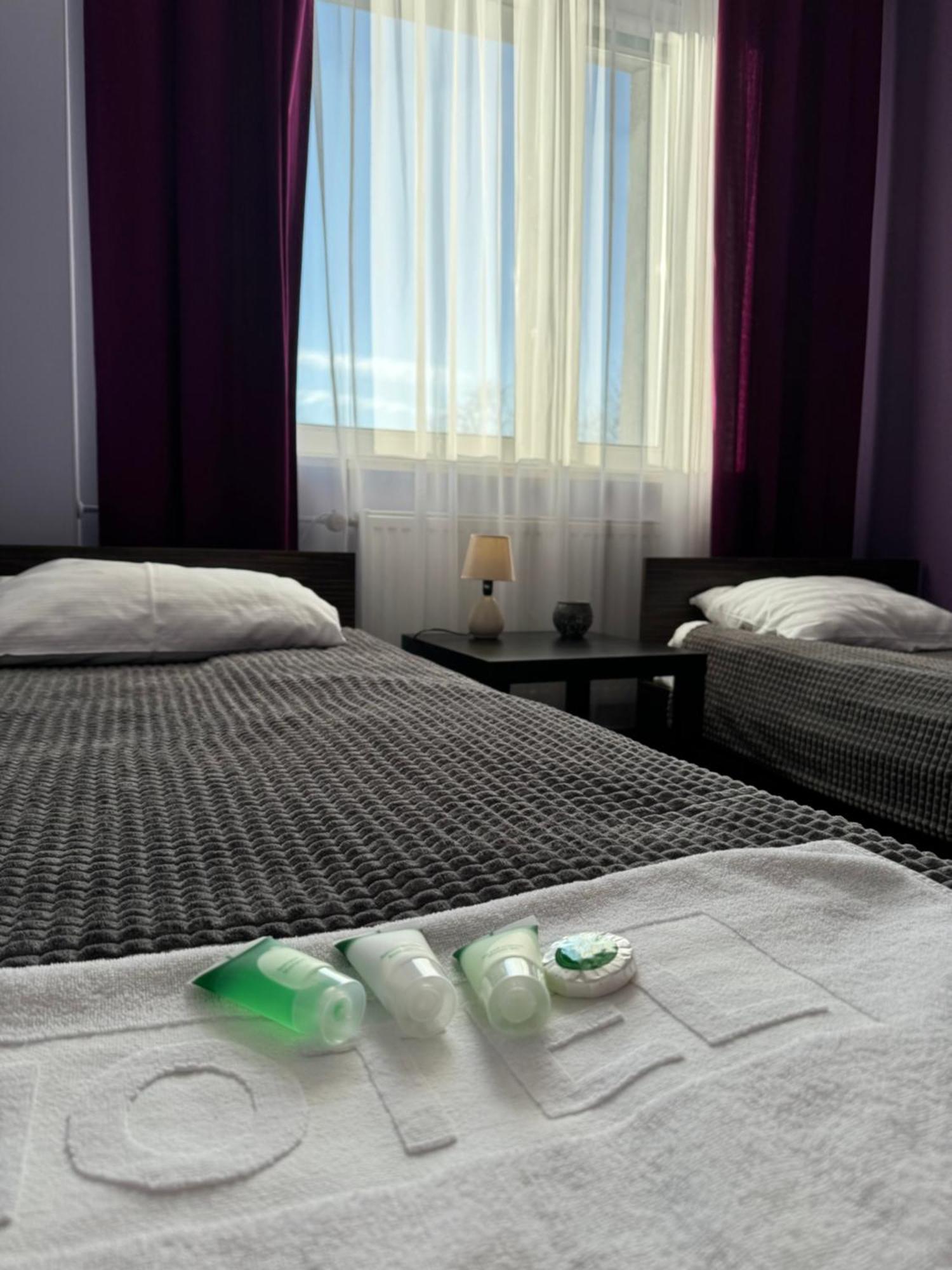 Apartament Sandra Kielce Bagian luar foto